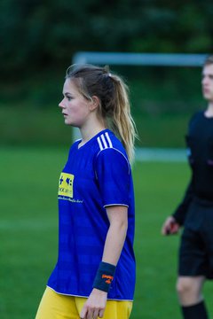 Bild 226 - B-Juniorinnen TSV Gnutz o.W. - SV Wahlstedt : Ergebnis: 1:1